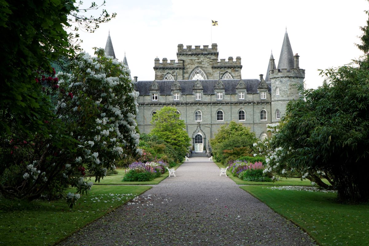 A fairytale Inverarary Castle, with turrets and flowers